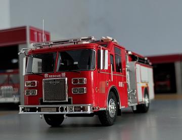 美国豪士科消防车模型