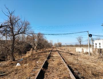 练车后探访郊区某半废弃的铁路