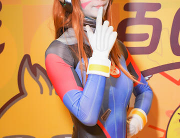 这个DVA看起来不聪明的亚子呼呼