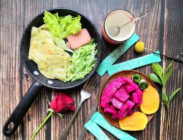 早餐打卡|VG胶原蛋*+葱油饼+蔬菜+水果