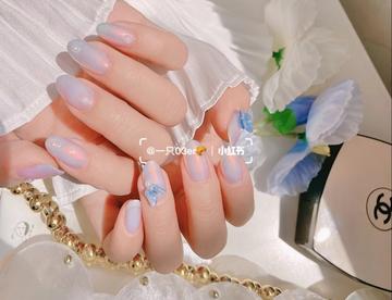 想做个美甲