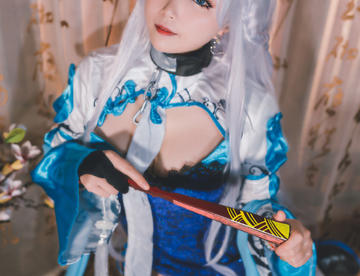 贝尔法斯特 彩云之玫瑰