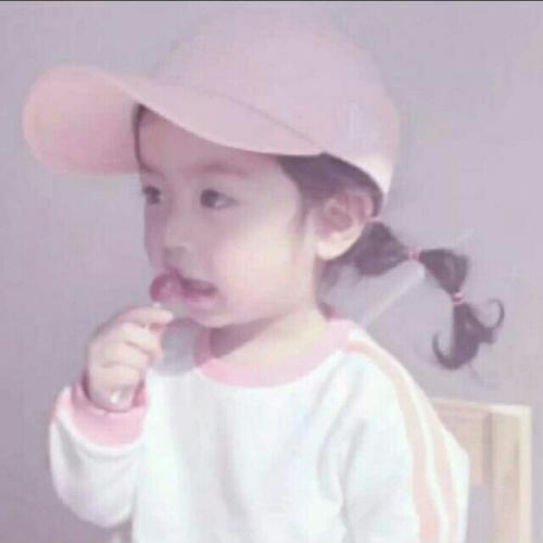 幼儿园的卡玛兹。