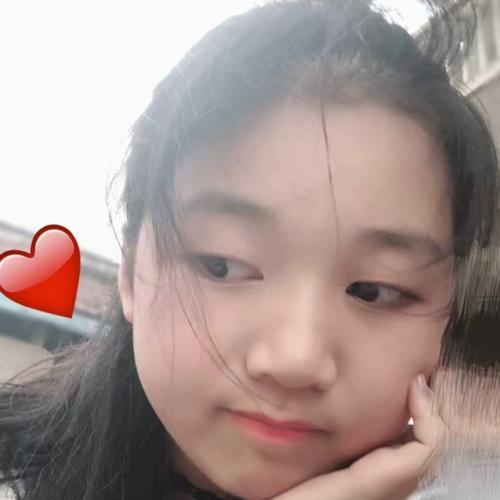 草莓粒巧克力味少女