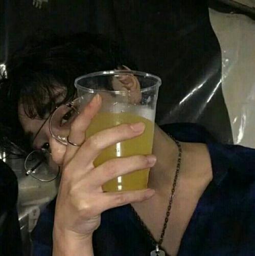 江狱i