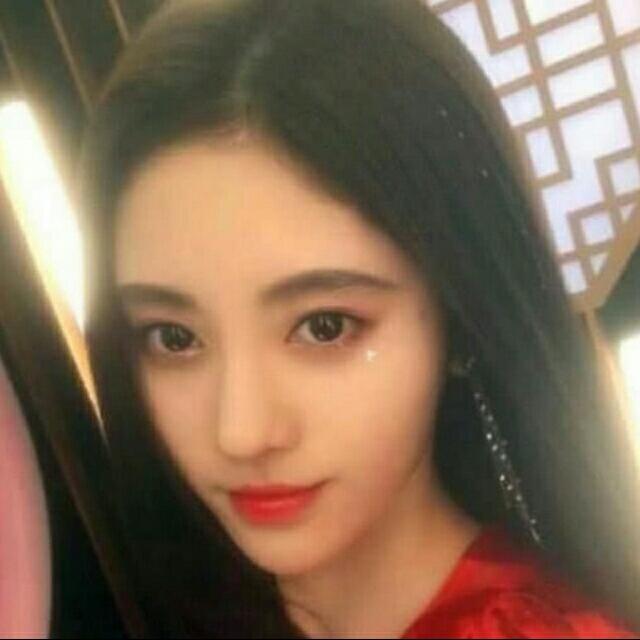 颜灵Lonely孤独者°