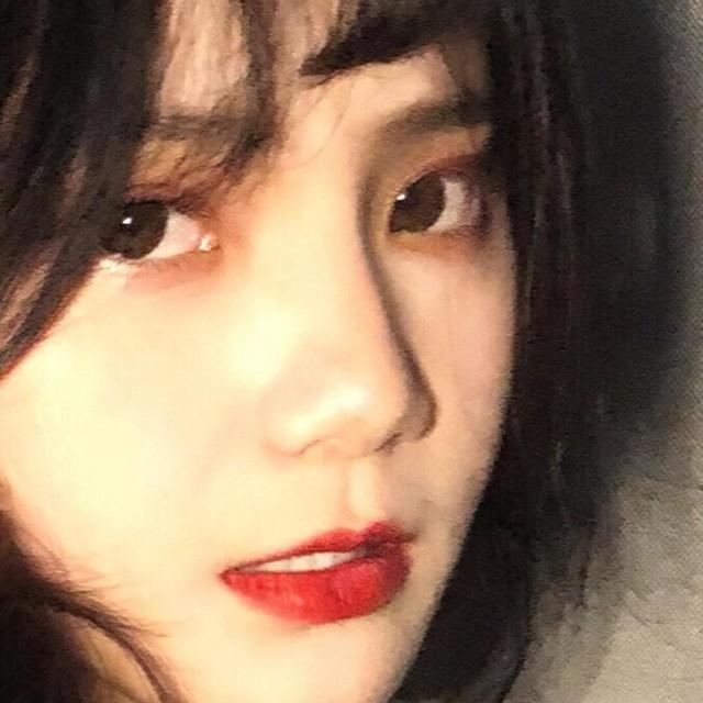 抱抱月亮