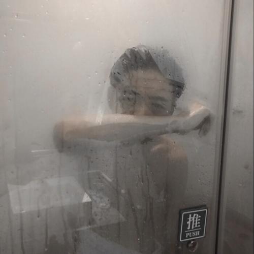 靓仔小安.