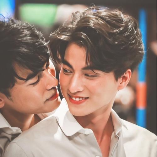化妆师胖姐