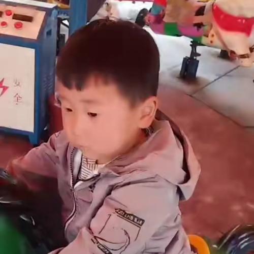 爱做手工的梦瑶