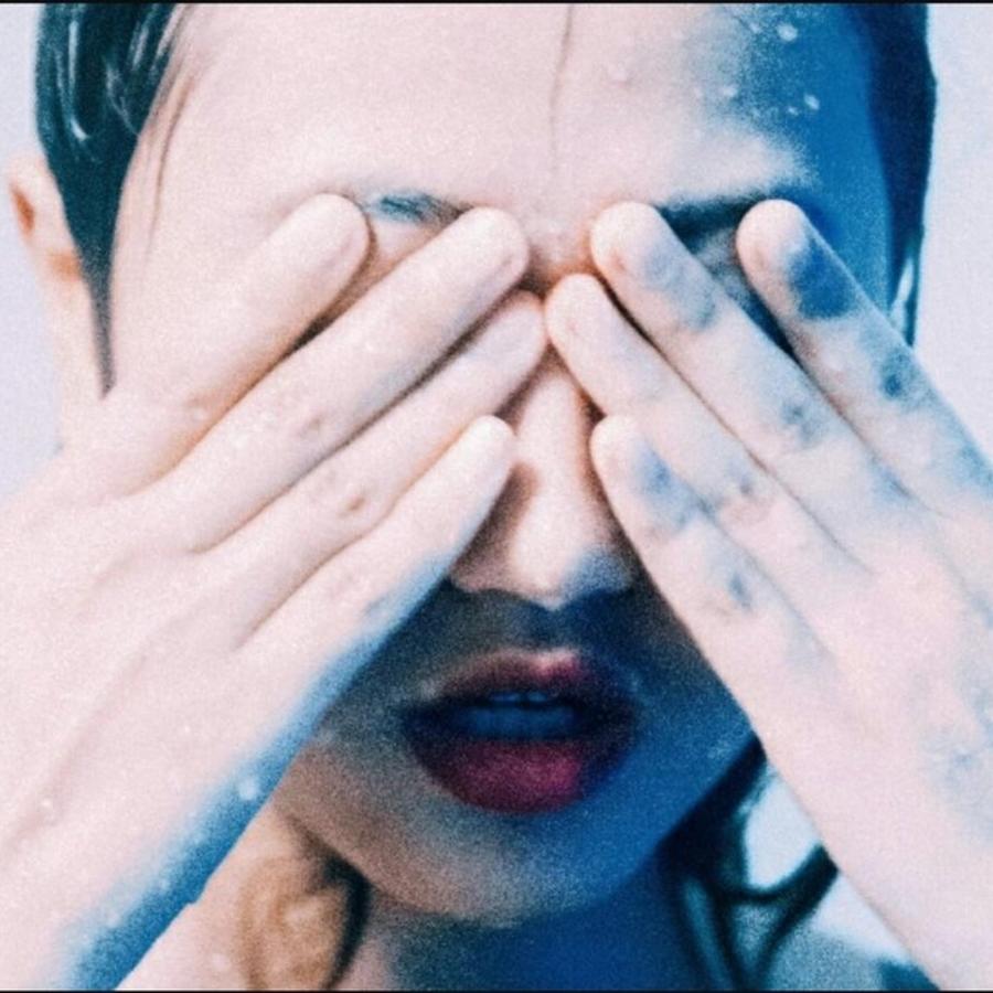 凉薄与苍青梅煮酒